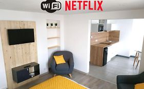 Sea view&Beach Studio Apartment - Blue Horizon